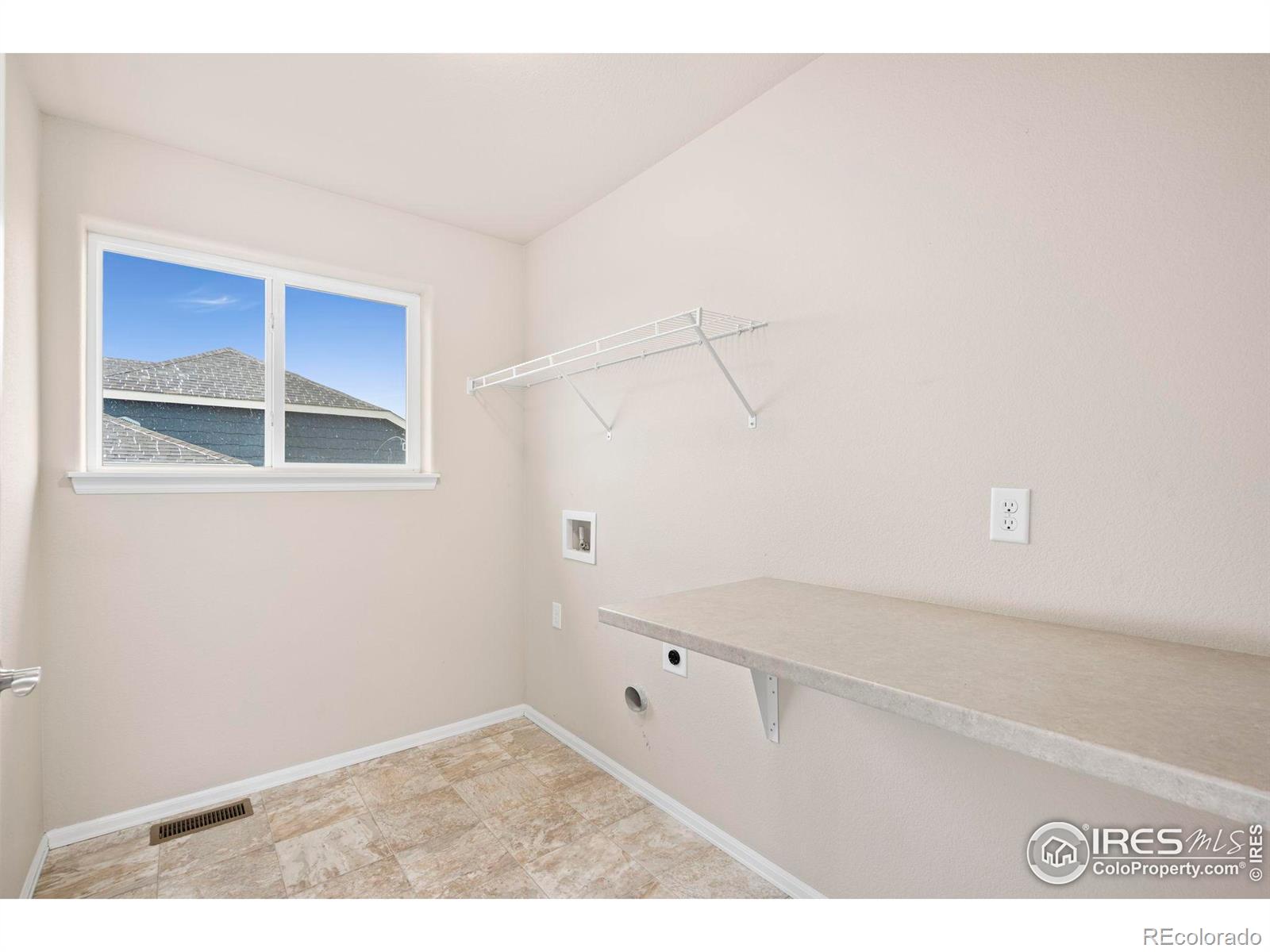 MLS Image #15 for 1787  long shadow drive,windsor, Colorado