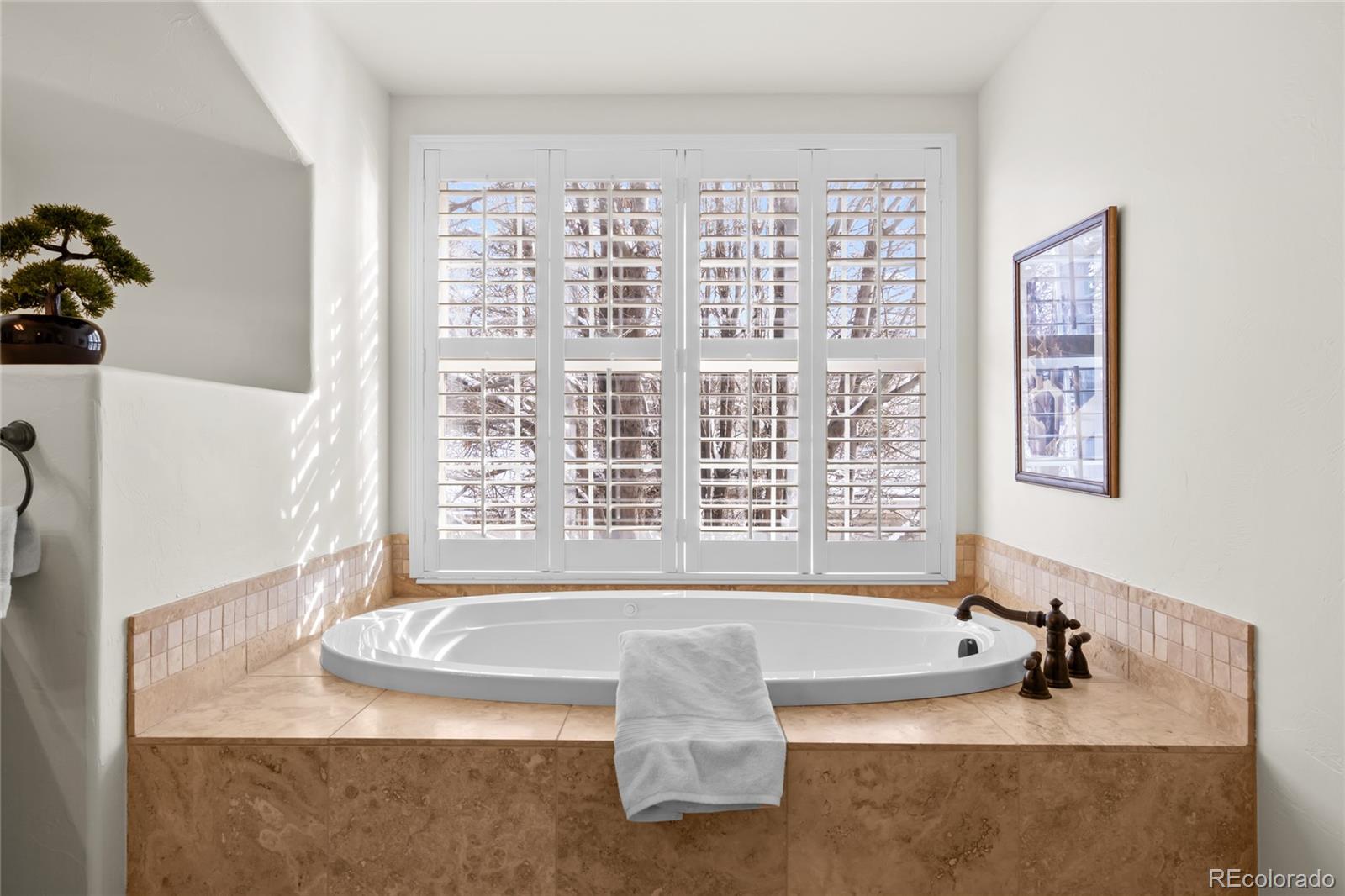 MLS Image #13 for 4545 s monaco street,denver, Colorado
