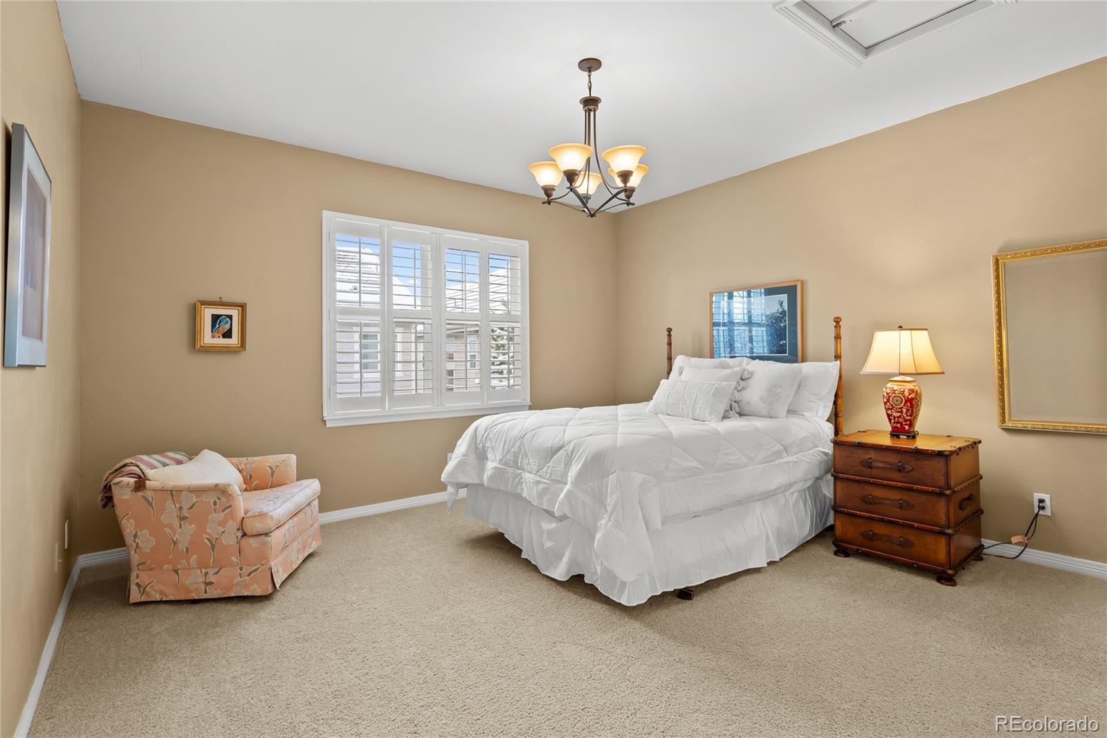 MLS Image #14 for 4545 s monaco street,denver, Colorado