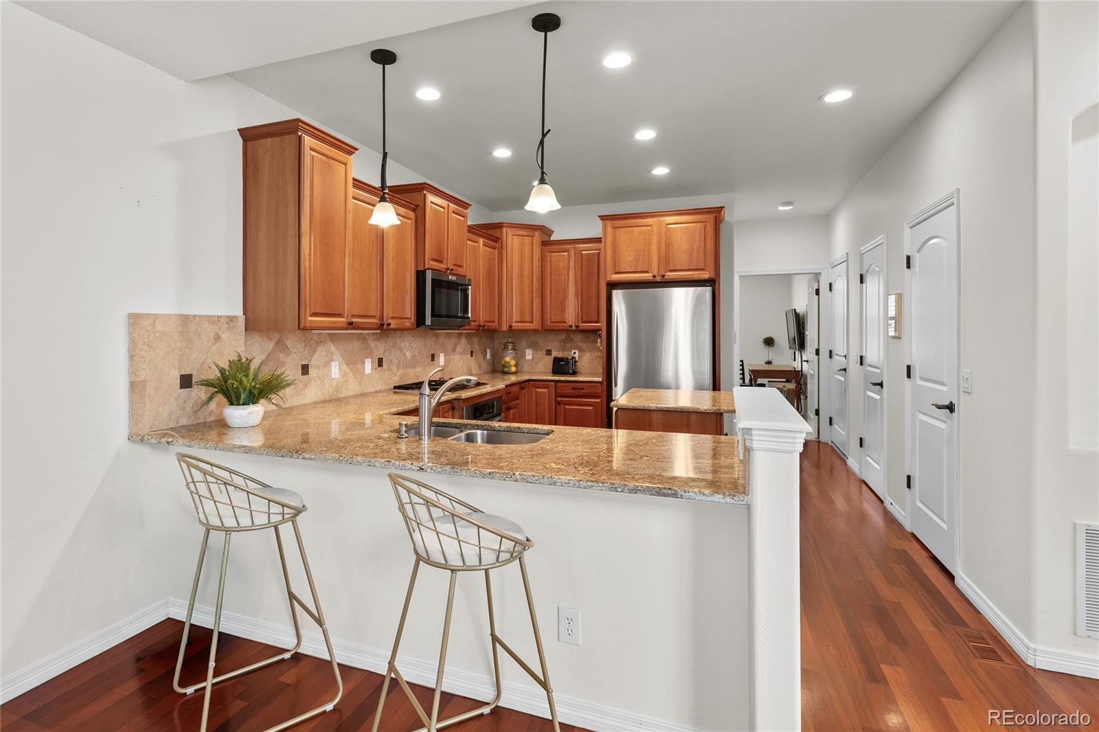 MLS Image #9 for 4545 s monaco street,denver, Colorado