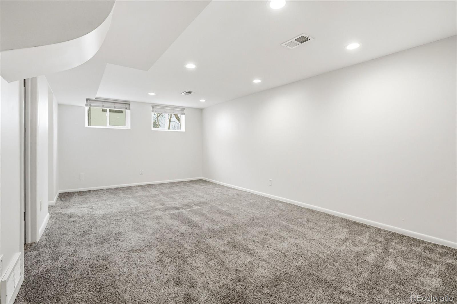 MLS Image #19 for 4675  zuni street,denver, Colorado