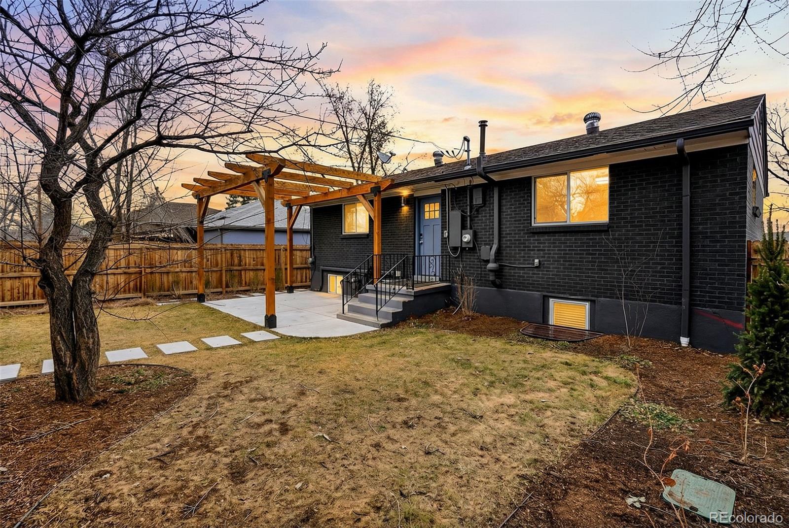 MLS Image #38 for 4675  zuni street,denver, Colorado