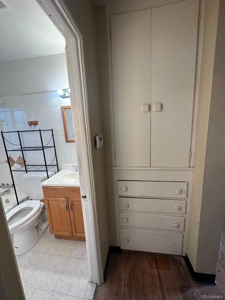 MLS Image #8 for 460 s alcott street,denver, Colorado