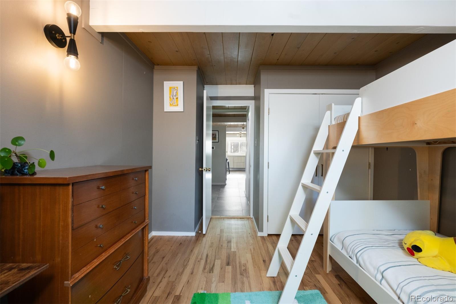 MLS Image #23 for 1838 s jasmine street,denver, Colorado