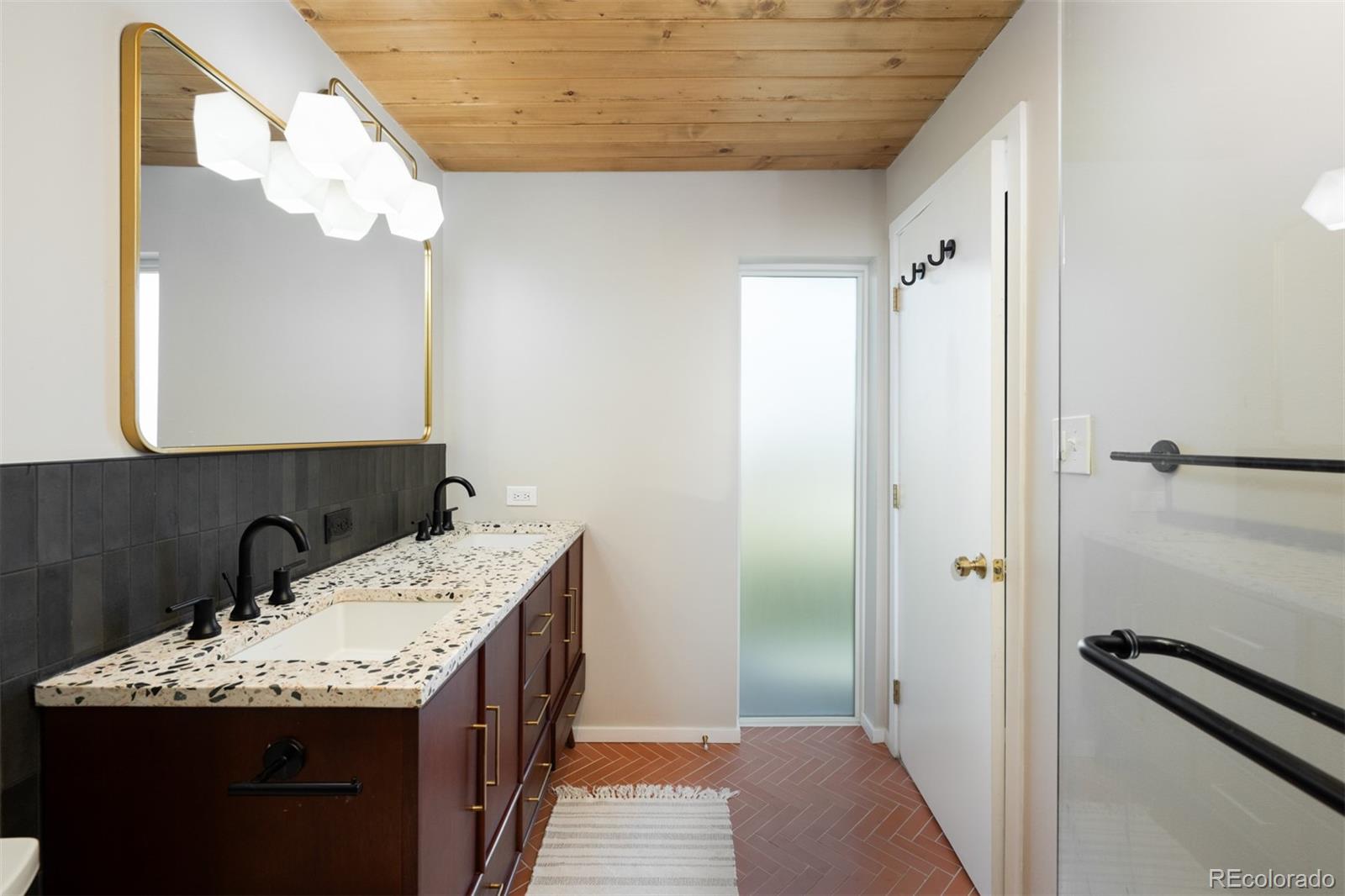 MLS Image #35 for 1838 s jasmine street,denver, Colorado