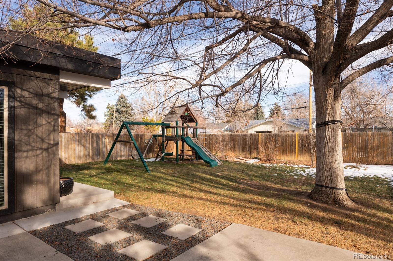 MLS Image #37 for 1838 s jasmine street,denver, Colorado