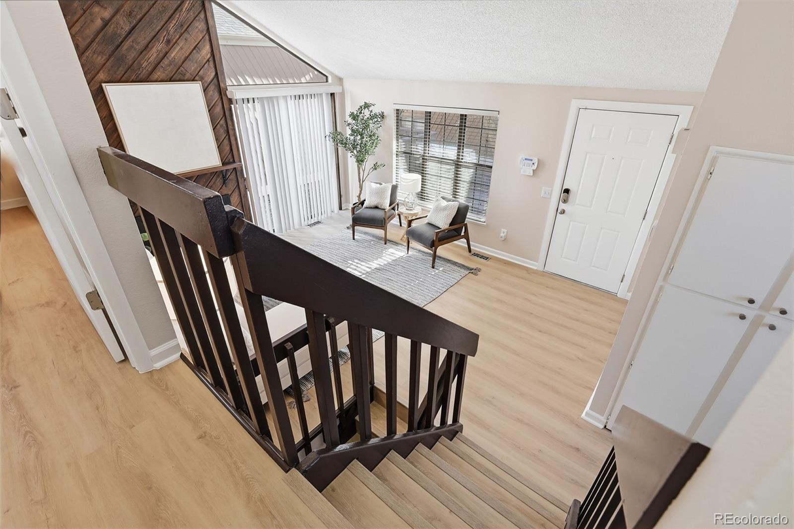 MLS Image #11 for 10187 e peakview avenue,englewood, Colorado