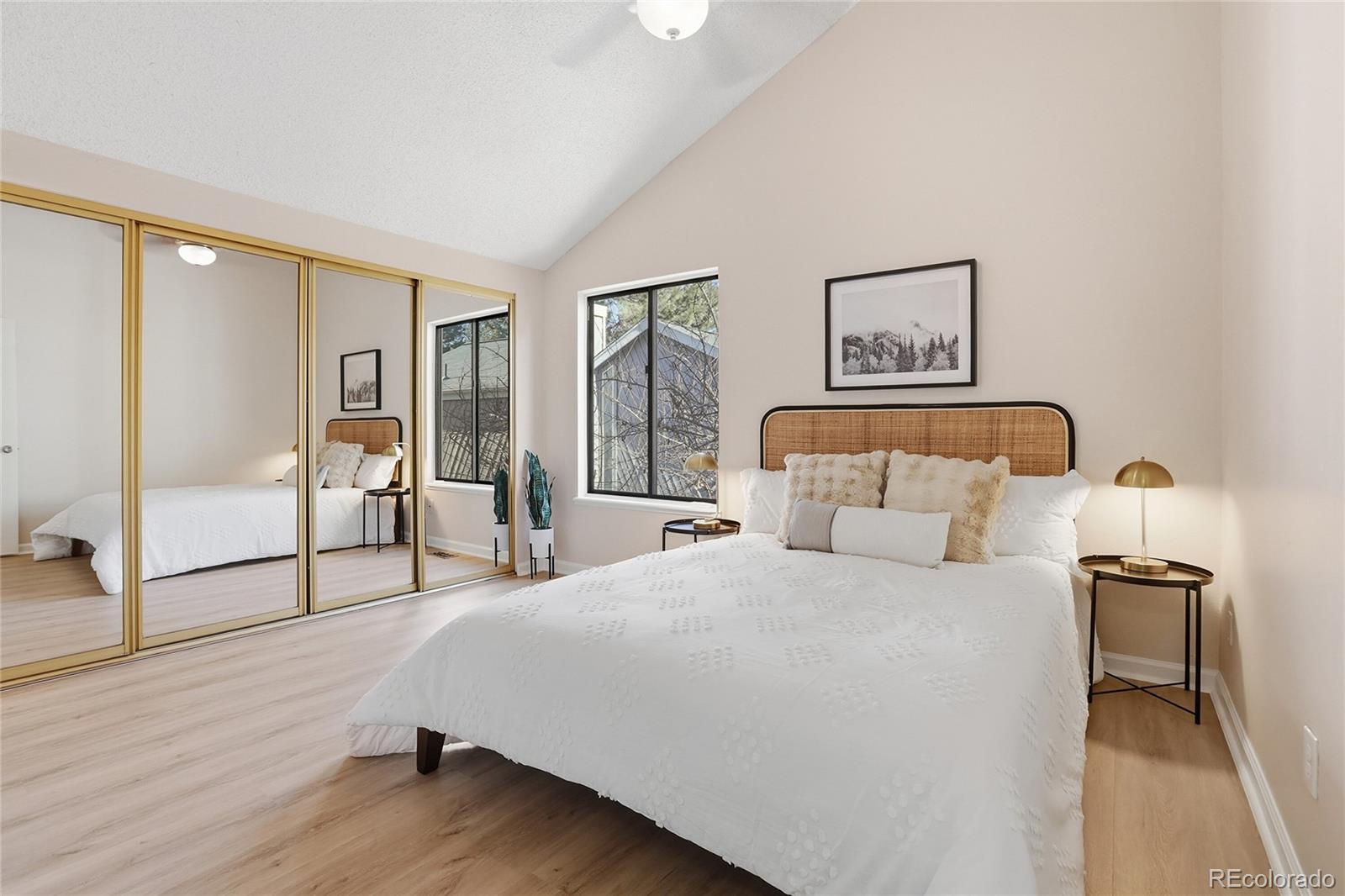 MLS Image #14 for 10187 e peakview avenue,englewood, Colorado