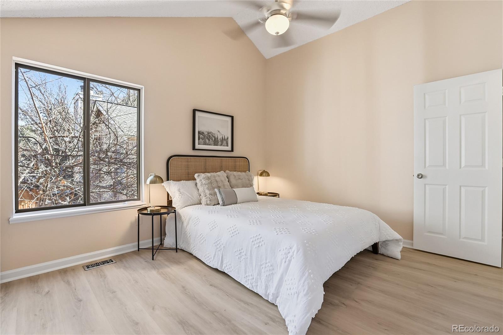 MLS Image #15 for 10187 e peakview avenue,englewood, Colorado