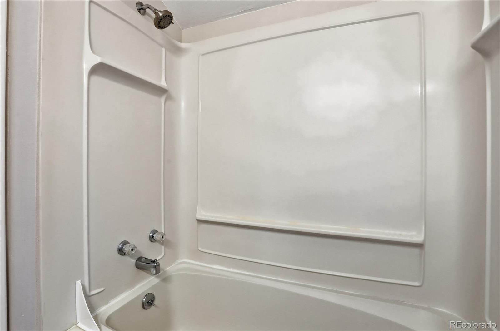 MLS Image #18 for 10187 e peakview avenue,englewood, Colorado
