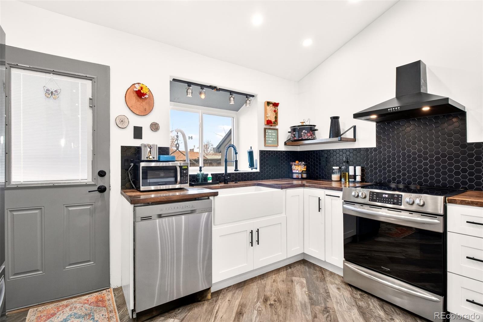 MLS Image #7 for 17195 e chenango avenue a,aurora, Colorado