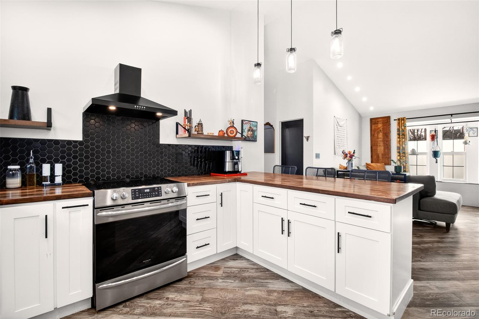 MLS Image #8 for 17195 e chenango avenue a,aurora, Colorado