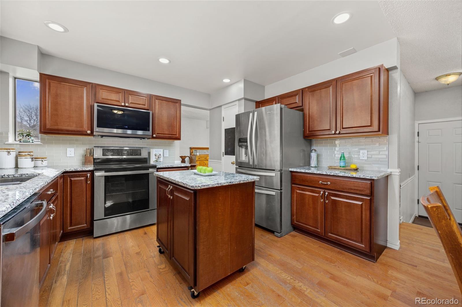 MLS Image #2 for 648 s kalispell way,aurora, Colorado