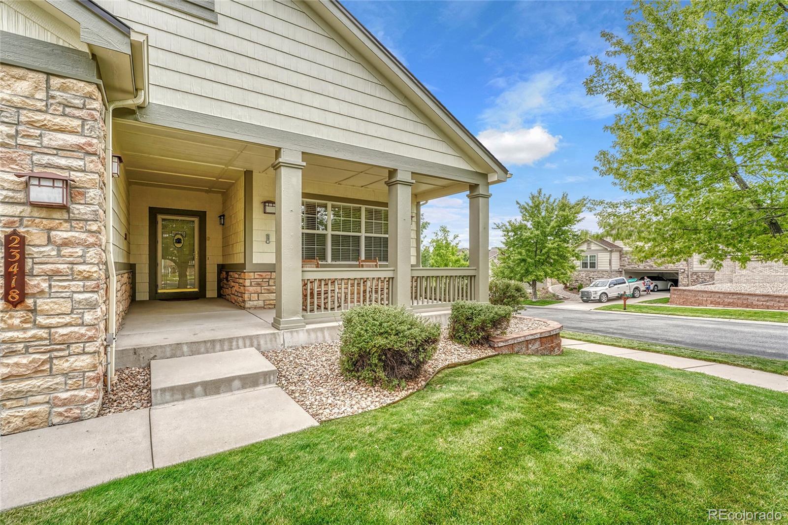 MLS Image #2 for 23418 e long place,aurora, Colorado