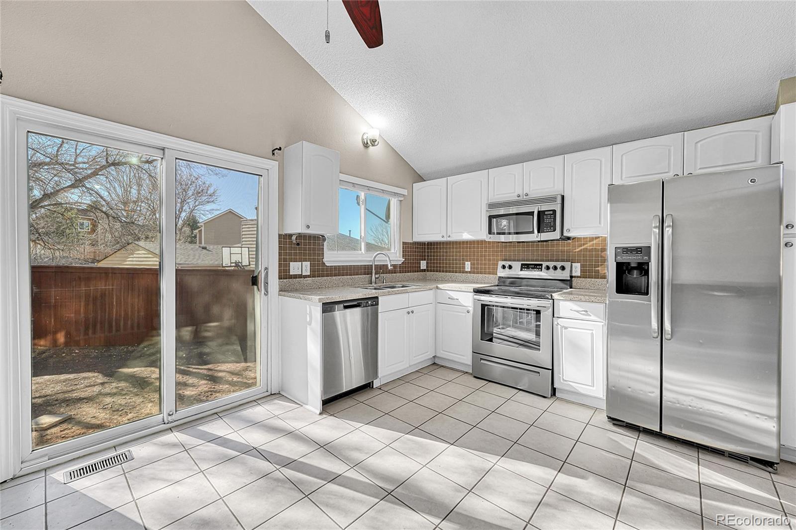 MLS Image #4 for 523  chiswick circle,littleton, Colorado