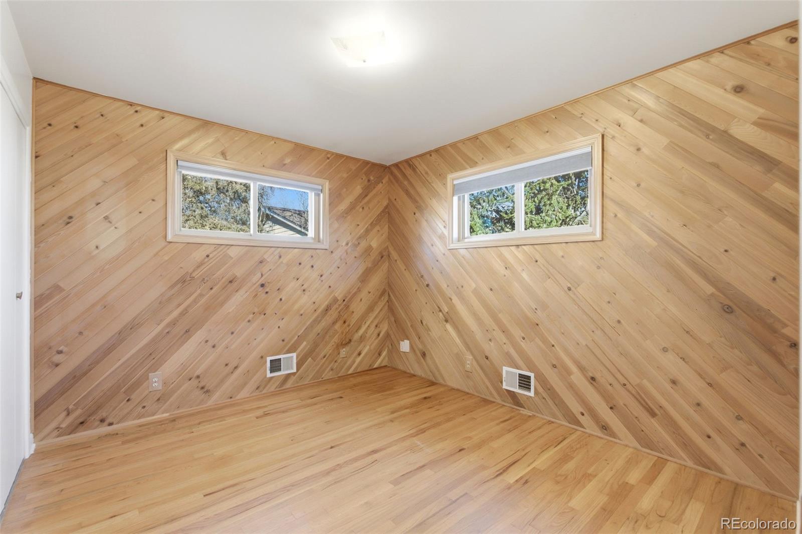MLS Image #11 for 167 e 107th avenue,northglenn, Colorado