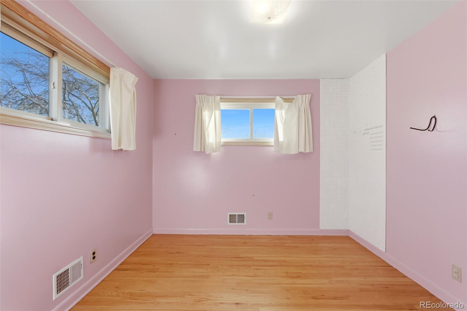 MLS Image #14 for 167 e 107th avenue,northglenn, Colorado
