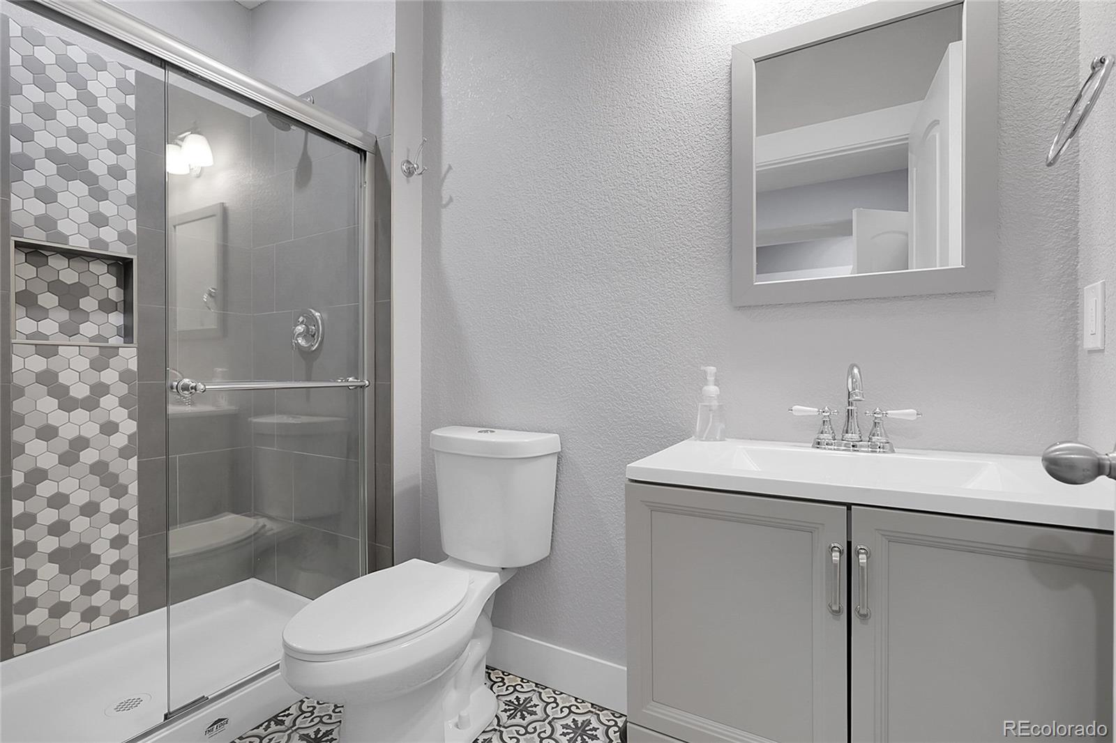 MLS Image #23 for 368  dallas street,denver, Colorado