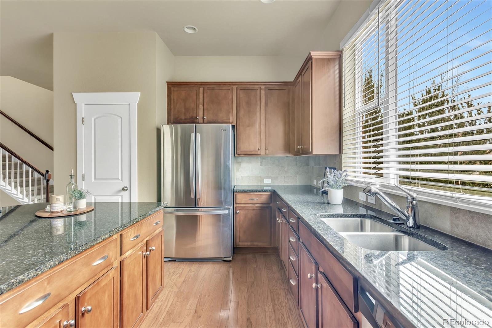 MLS Image #7 for 368  dallas street,denver, Colorado