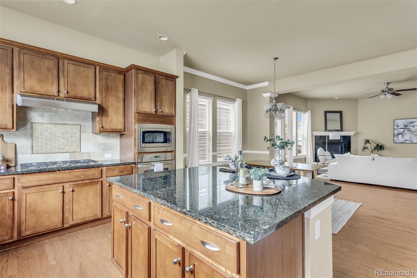MLS Image #9 for 368  dallas street,denver, Colorado