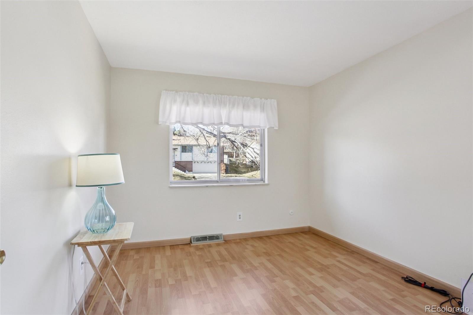 MLS Image #18 for 1144 s wright street,lakewood, Colorado