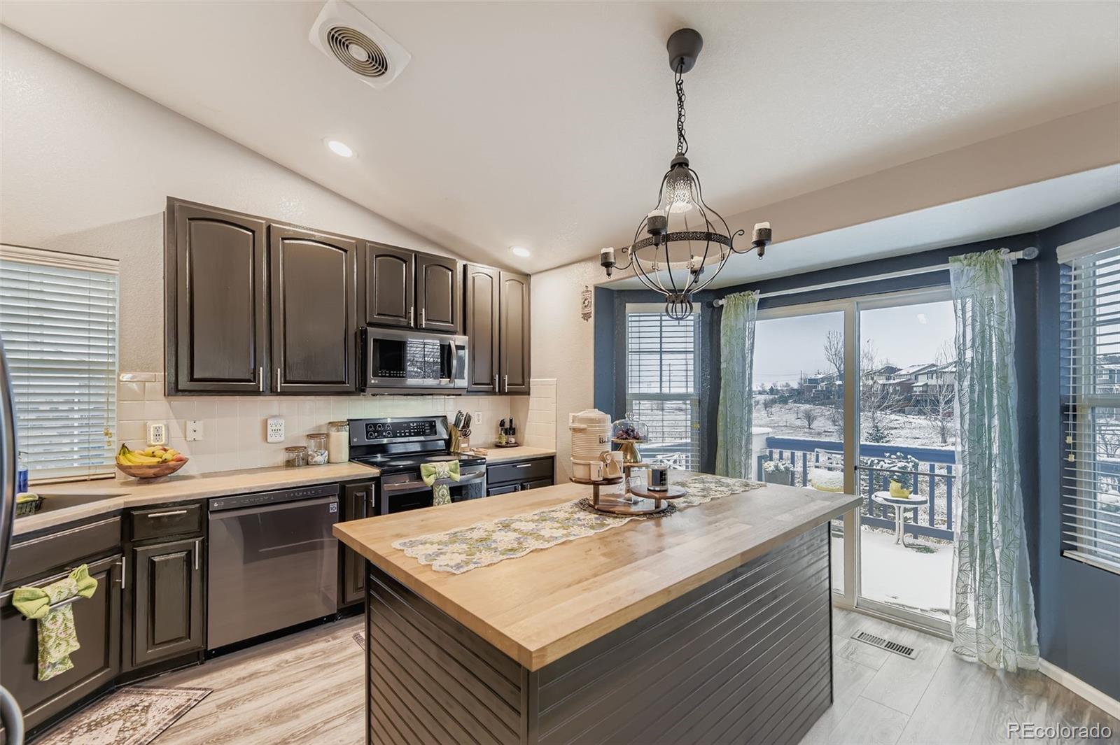 MLS Image #7 for 4852 s fultondale way,aurora, Colorado