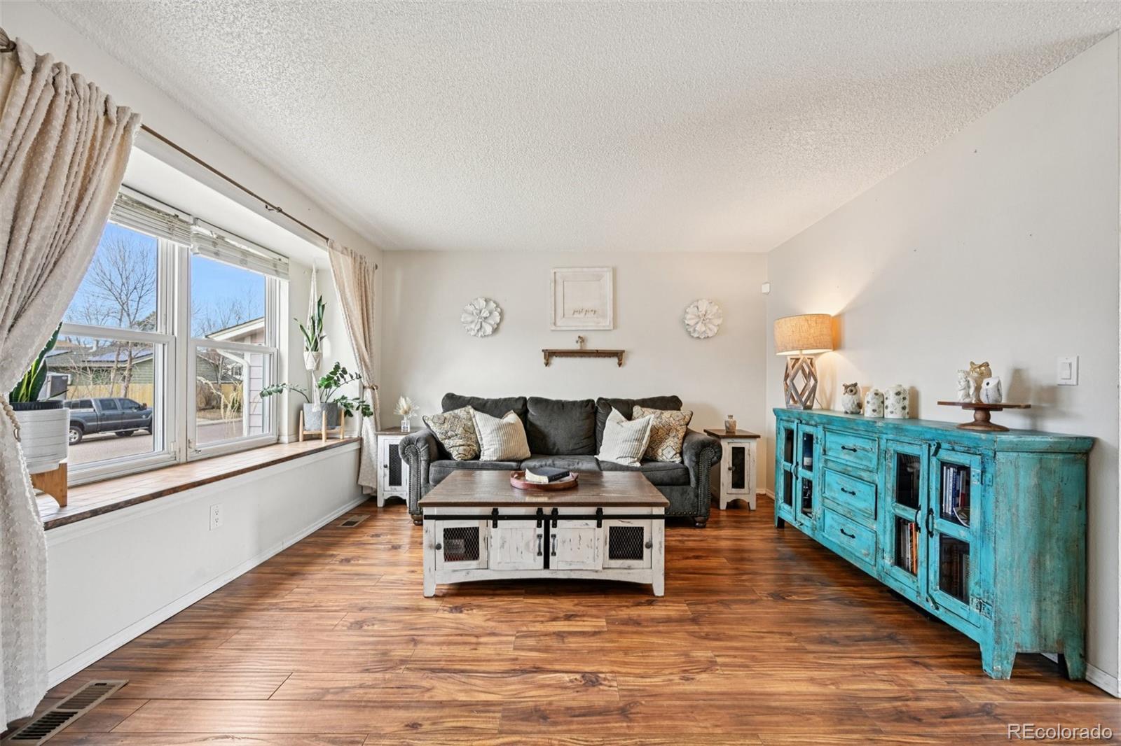 MLS Image #3 for 8451 w star circle,littleton, Colorado