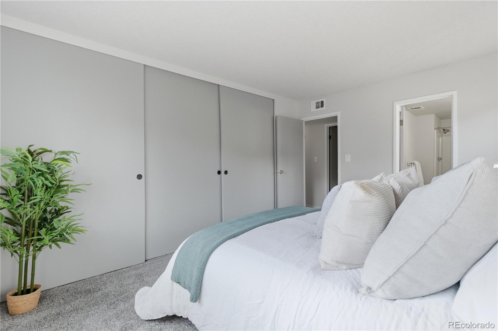 MLS Image #13 for 4400 s quebec street 108m,denver, Colorado