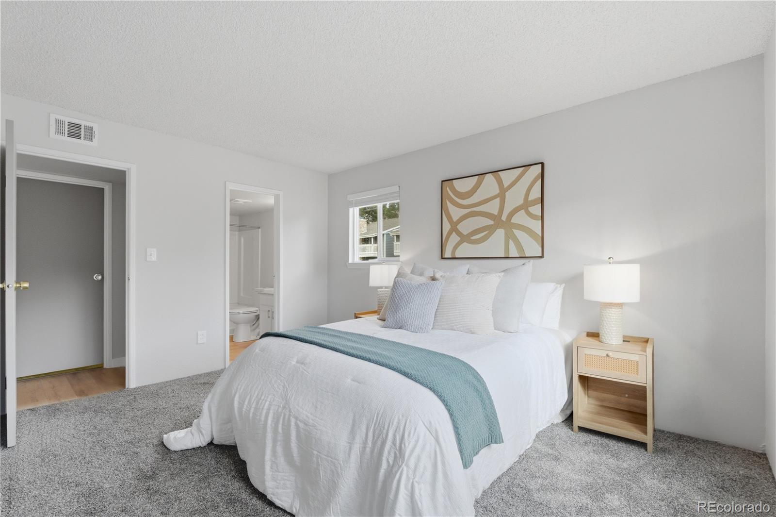 MLS Image #14 for 4400 s quebec street 108m,denver, Colorado