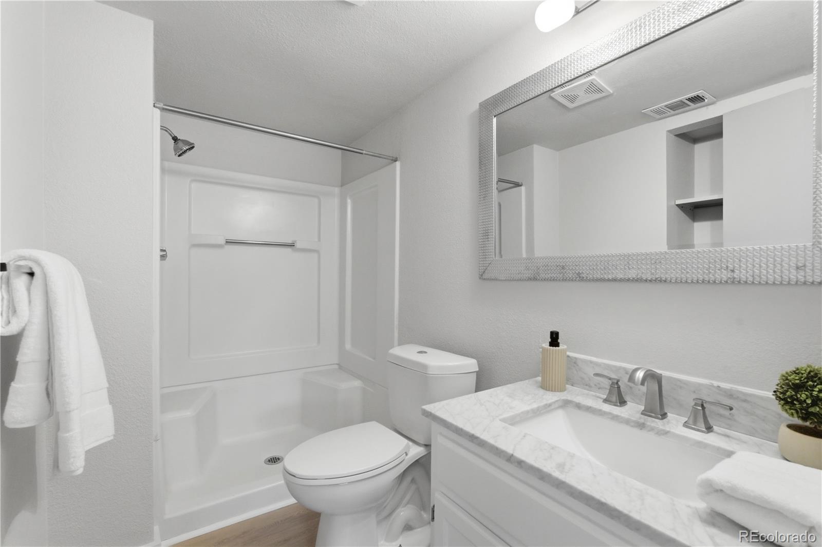 MLS Image #16 for 4400 s quebec street 108m,denver, Colorado