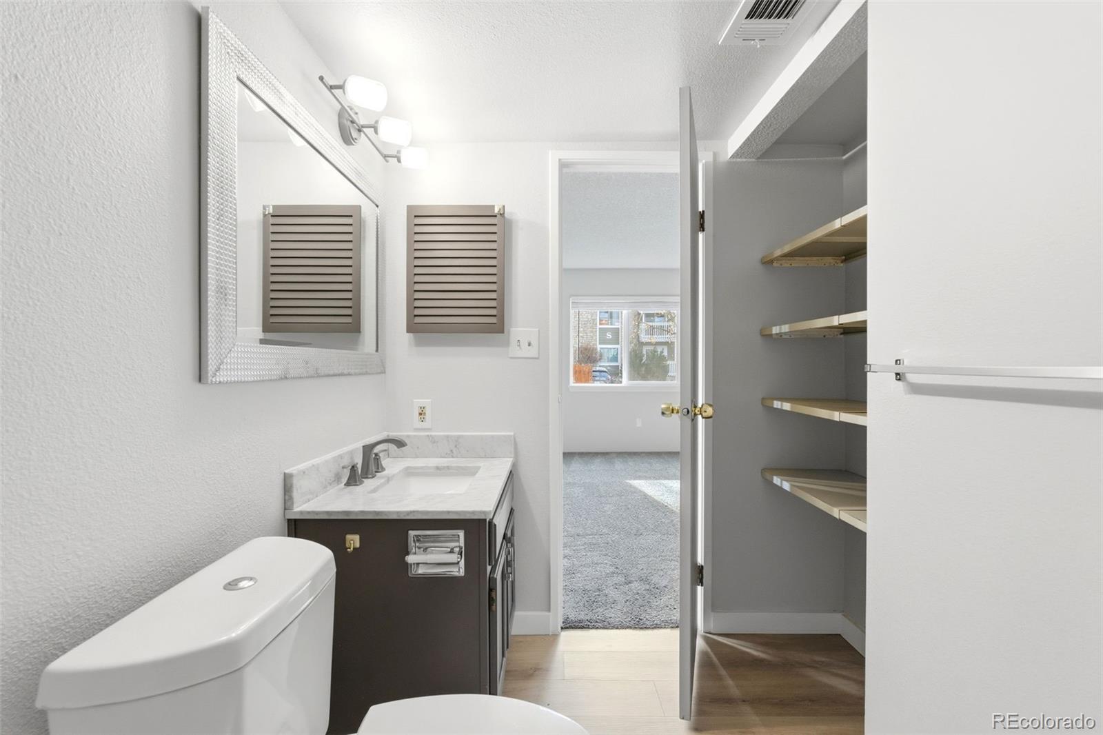MLS Image #17 for 4400 s quebec street 108m,denver, Colorado