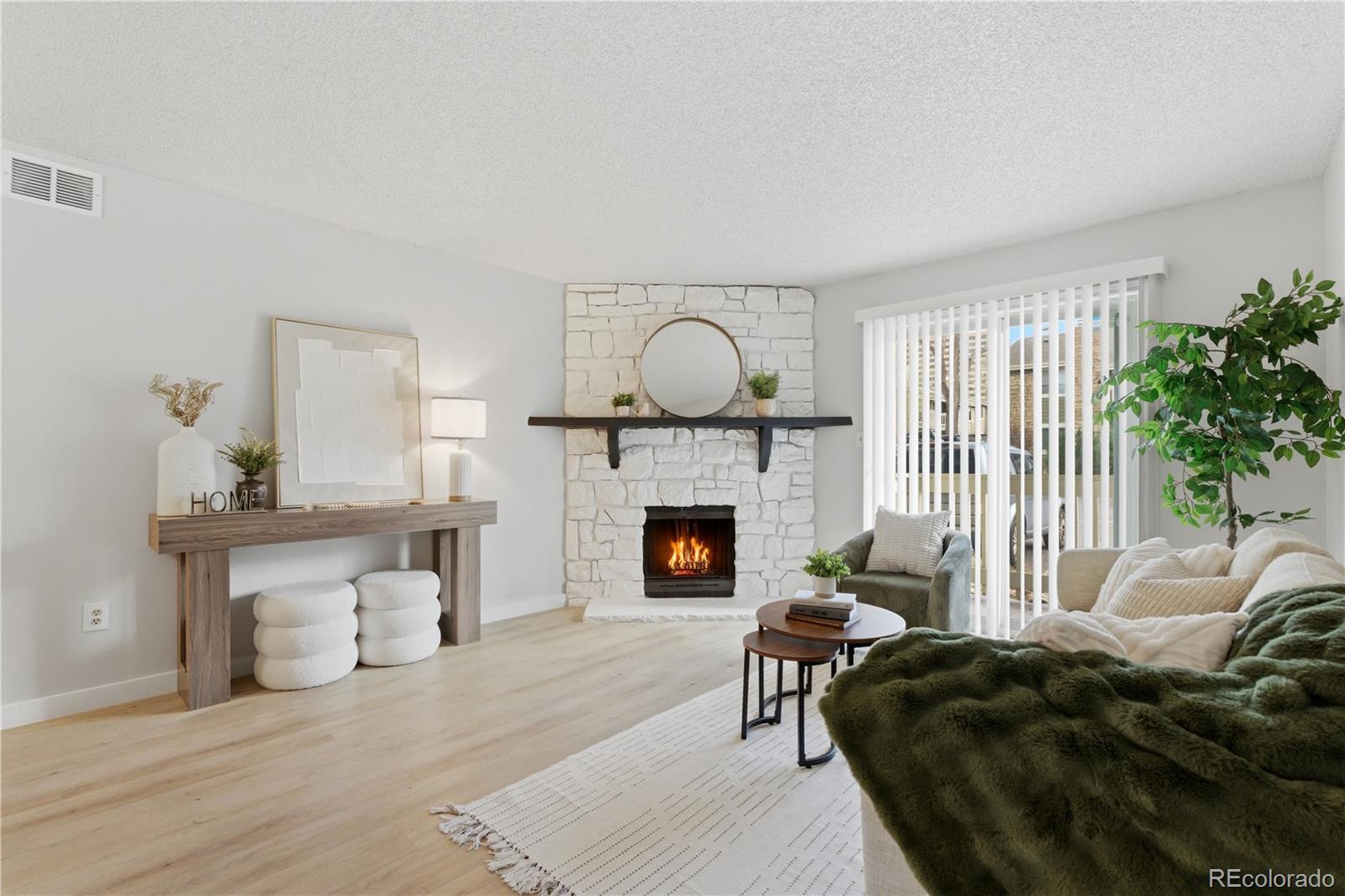 MLS Image #5 for 4400 s quebec street 108m,denver, Colorado