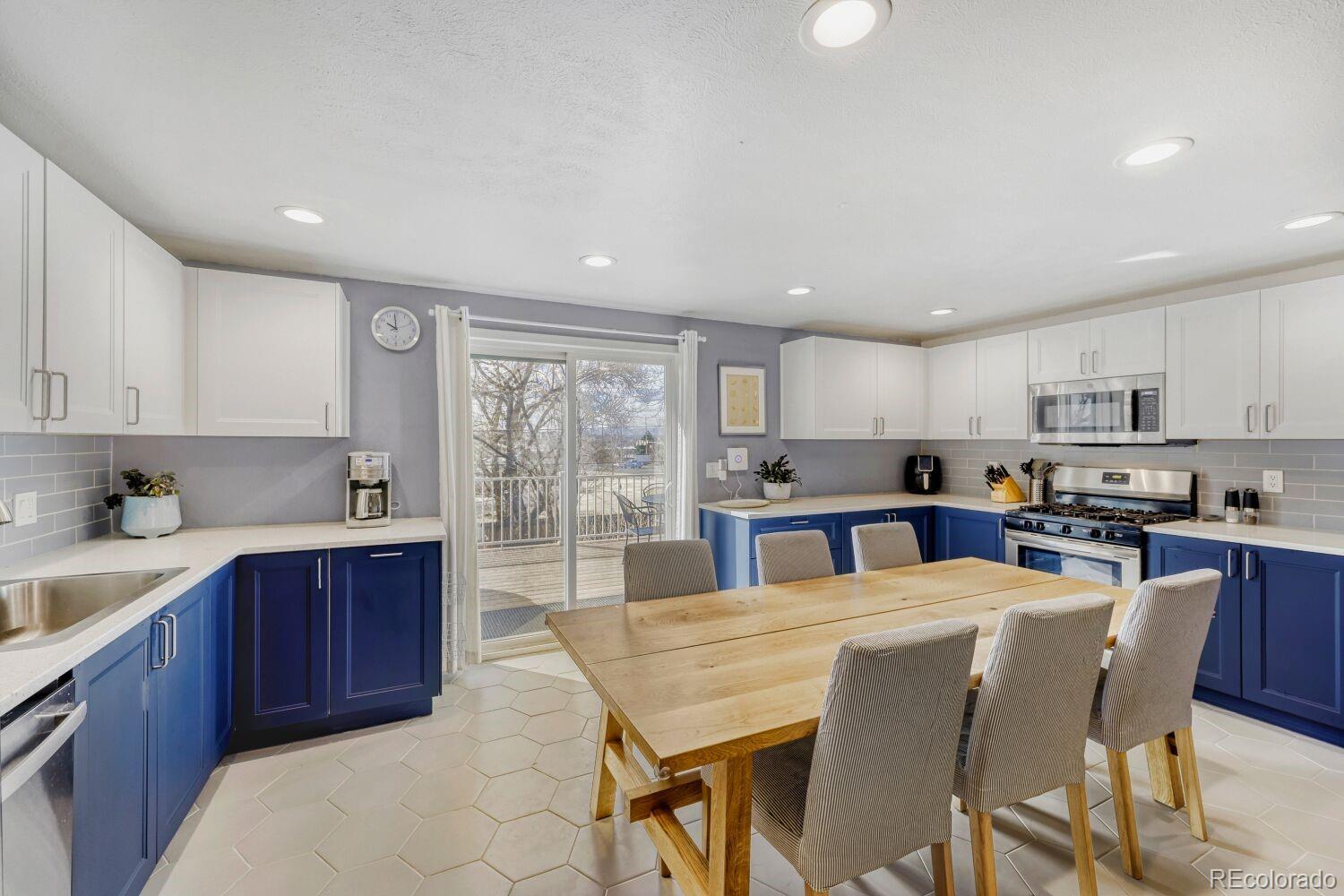MLS Image #7 for 5152 w 61st avenue,arvada, Colorado