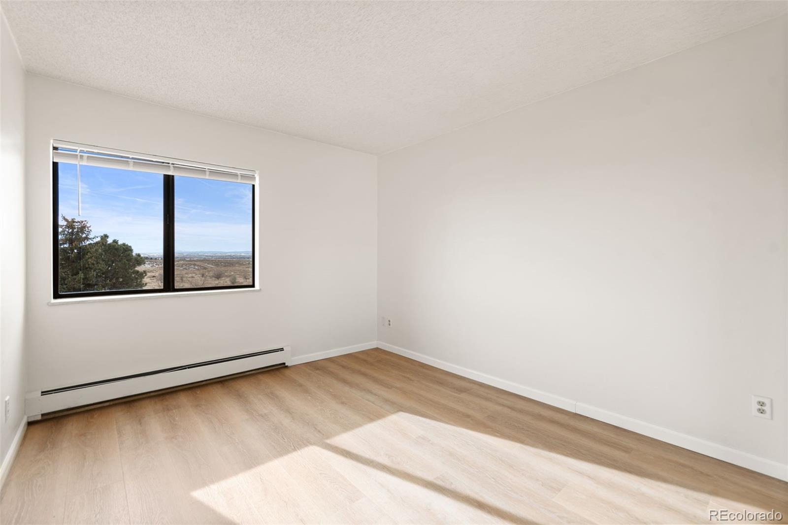 MLS Image #13 for 13992 e marina drive 406,aurora, Colorado