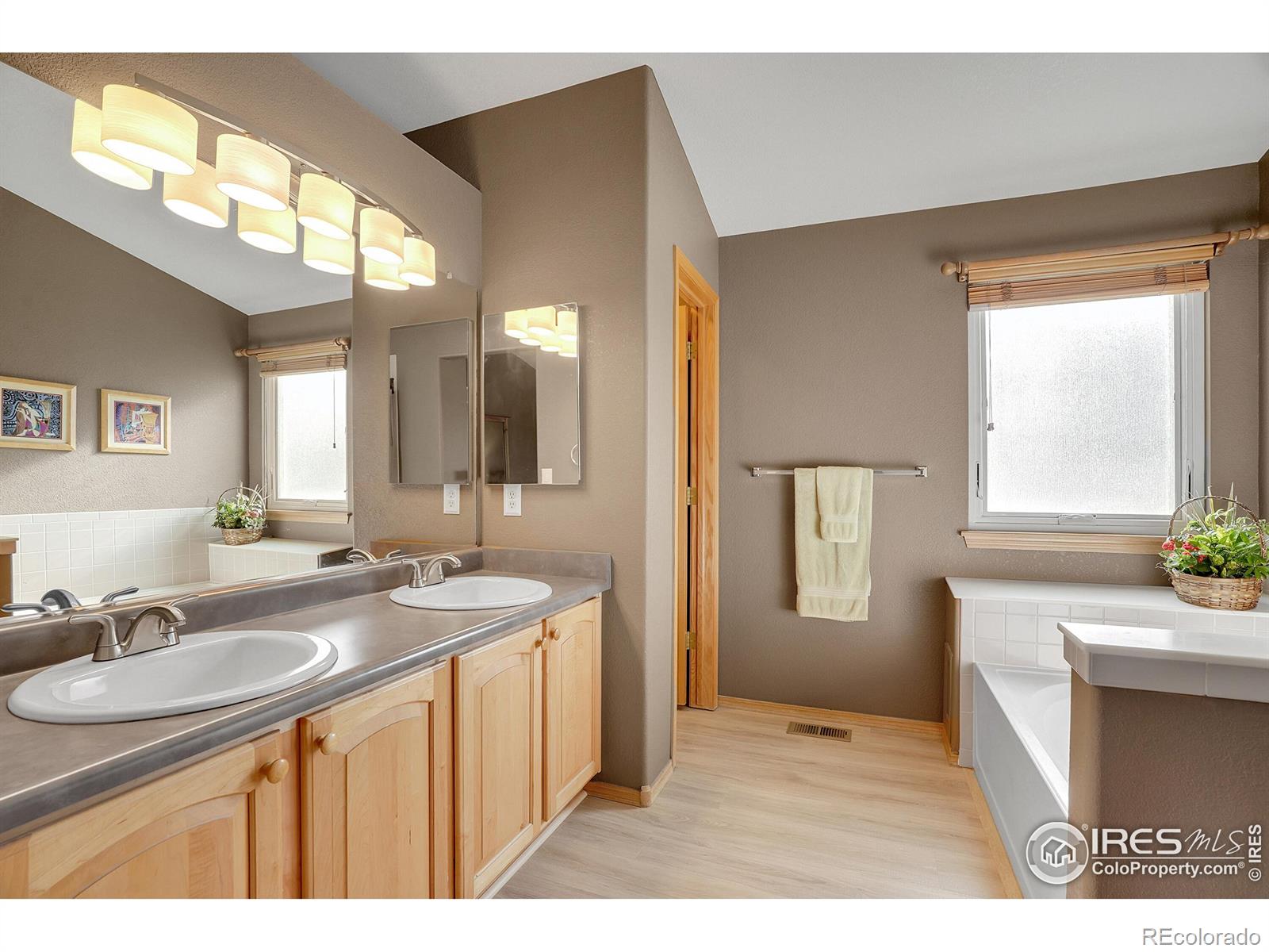 MLS Image #23 for 6363  st vrain ranch boulevard,firestone, Colorado
