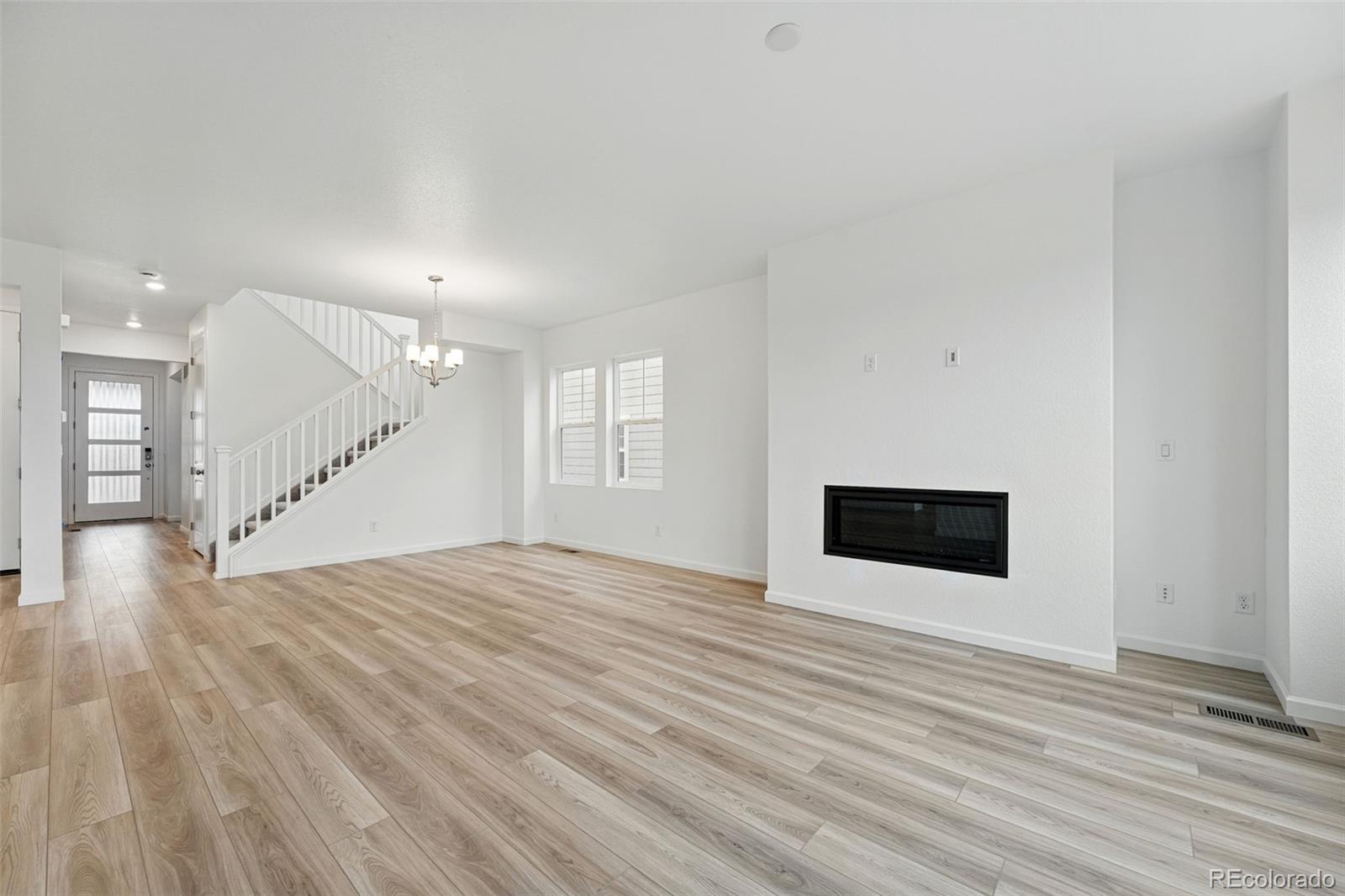 MLS Image #11 for 8840  whiteclover street,littleton, Colorado