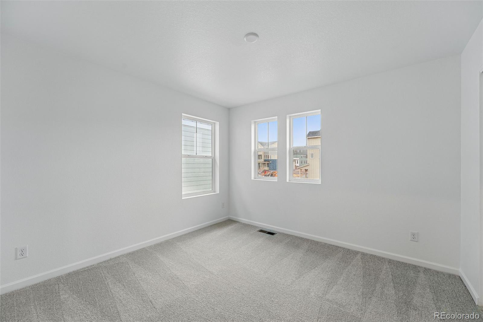 MLS Image #26 for 8840  whiteclover street,littleton, Colorado