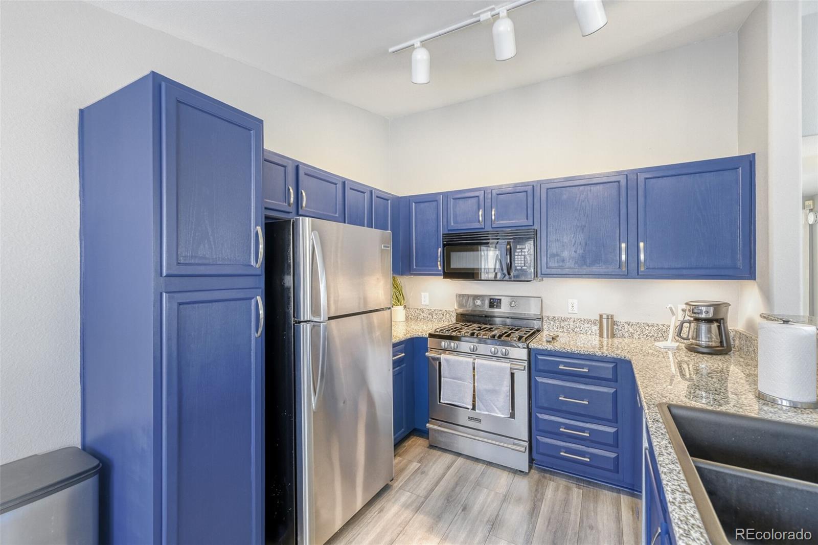 MLS Image #2 for 8425  pebble creek way 201,highlands ranch, Colorado