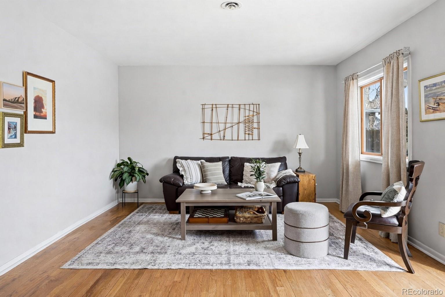 MLS Image #4 for 2921 s corona street,englewood, Colorado