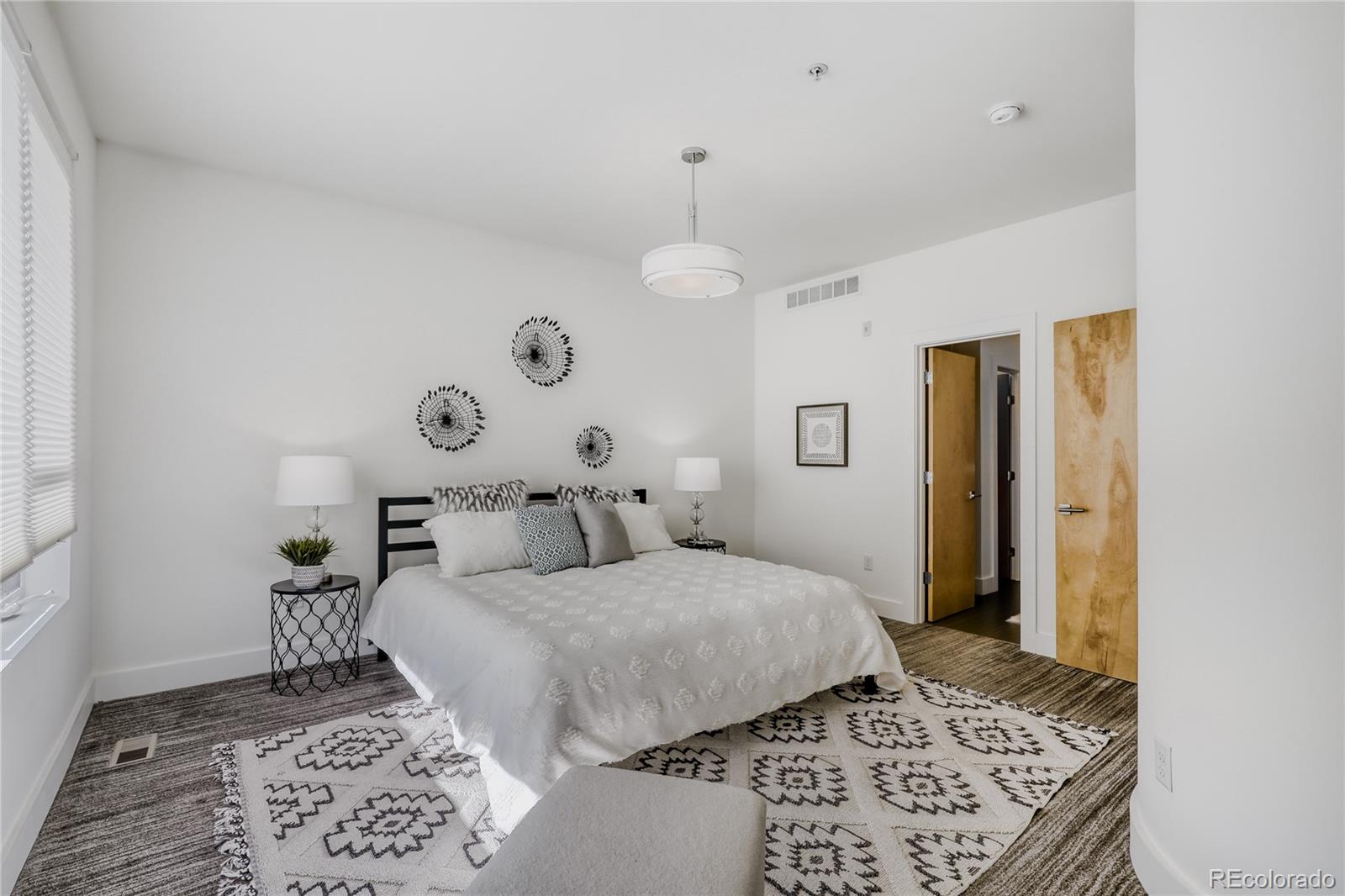 MLS Image #14 for 3444  navajo street 8,denver, Colorado