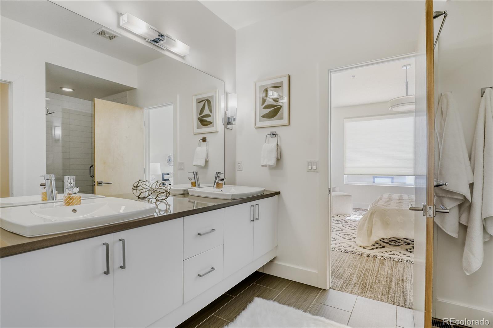 MLS Image #15 for 3444  navajo street 8,denver, Colorado