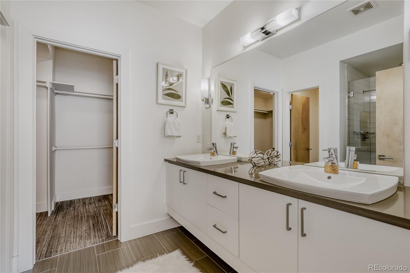 MLS Image #16 for 3444  navajo street 8,denver, Colorado