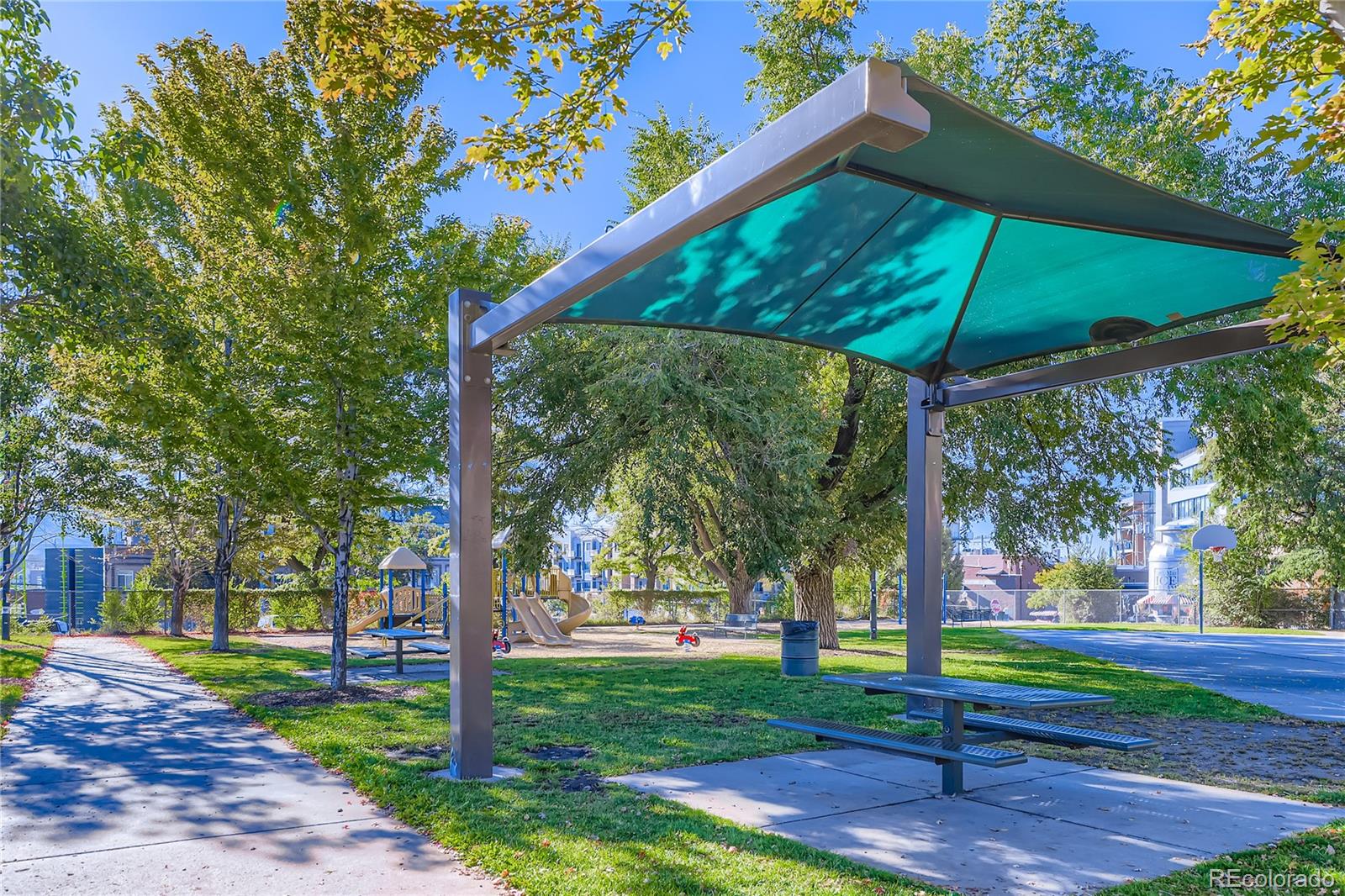 MLS Image #35 for 3444  navajo street 8,denver, Colorado