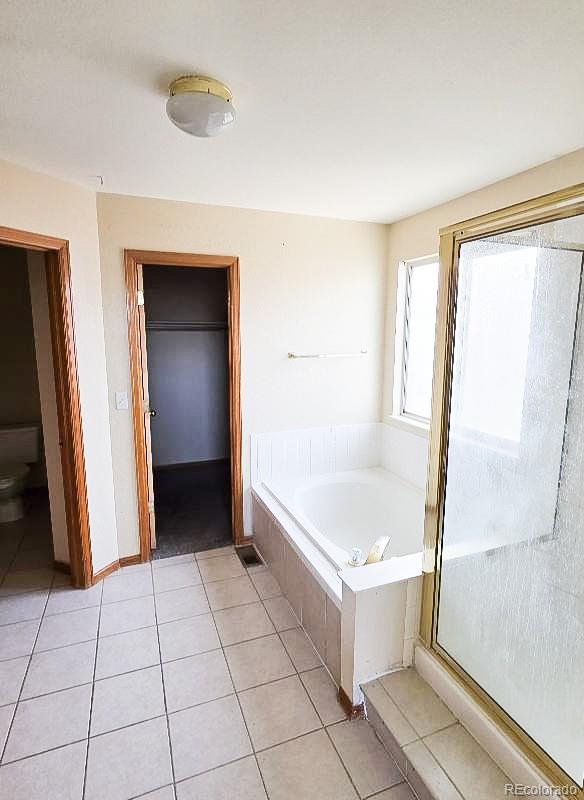 MLS Image #12 for 20420  kelly place,denver, Colorado