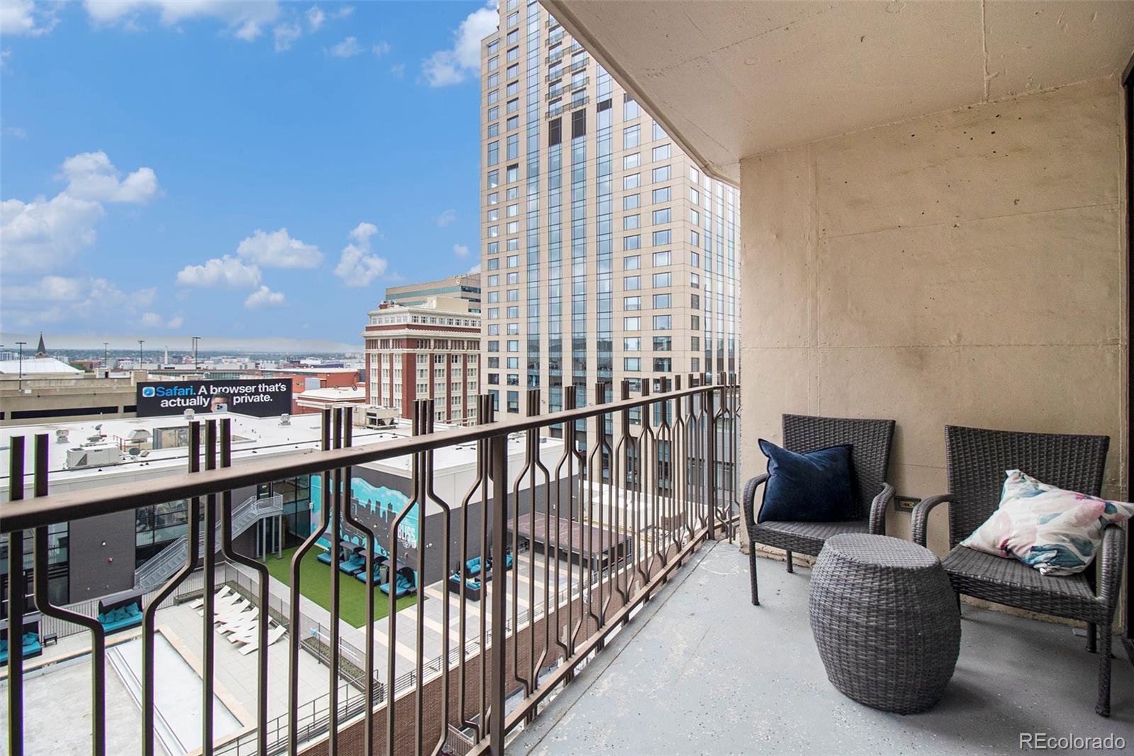 MLS Image #11 for 1020  15th street 9n,denver, Colorado