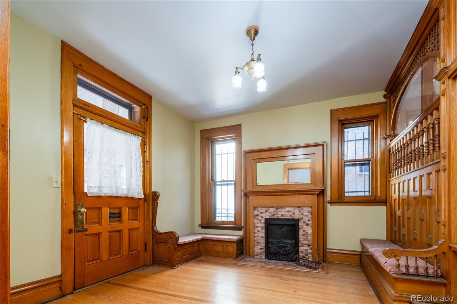 MLS Image #3 for 1324 n williams street,denver, Colorado