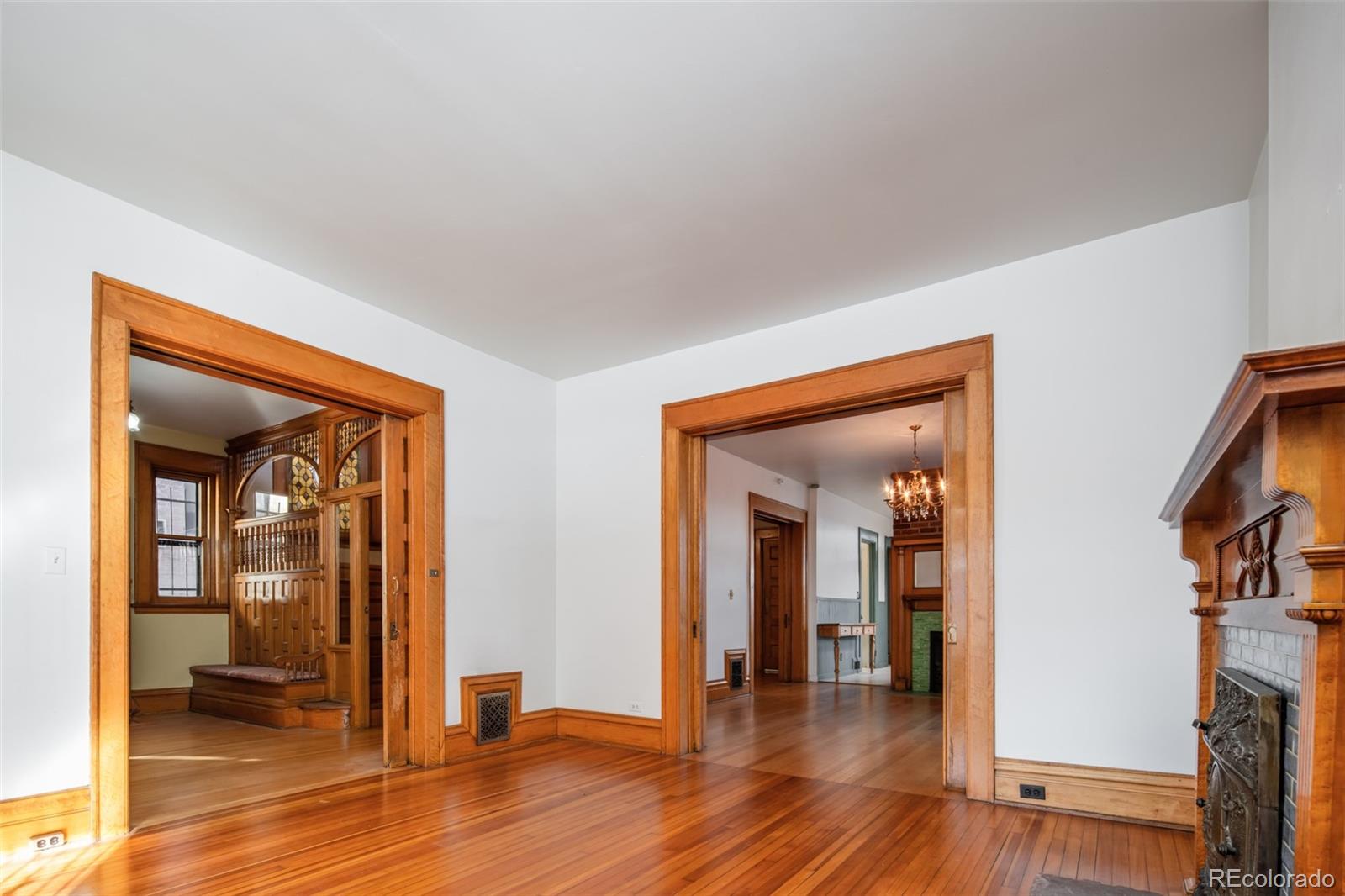 MLS Image #6 for 1324 n williams street,denver, Colorado