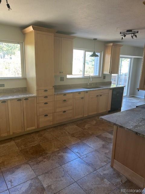 MLS Image #8 for 17529 e crestridge avenue,centennial, Colorado