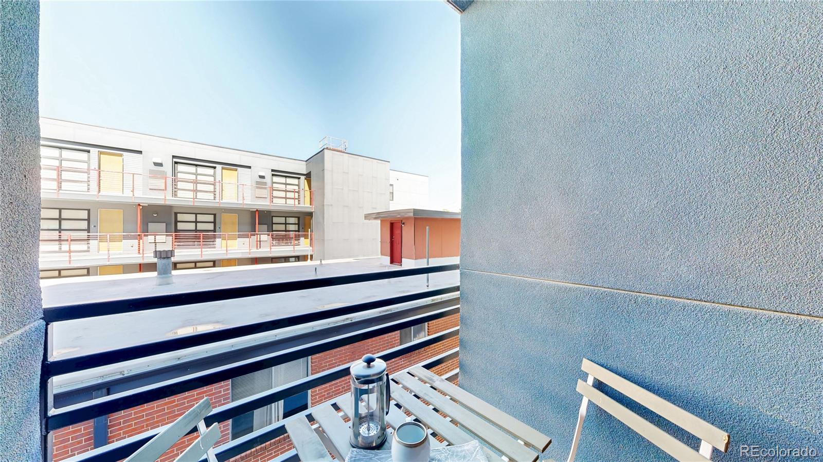 MLS Image #20 for 2374 s university boulevard 307,denver, Colorado