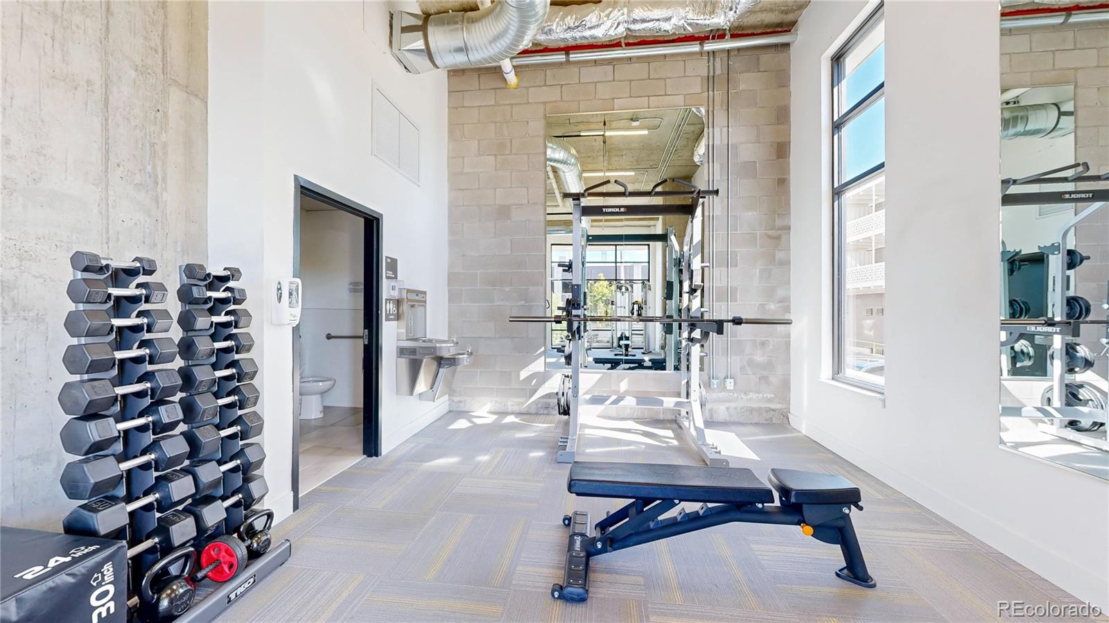MLS Image #23 for 2374 s university boulevard 307,denver, Colorado